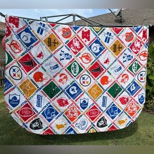 VTG Retro throwback Sears
Roebuck NFL Football Teams
Bedspread